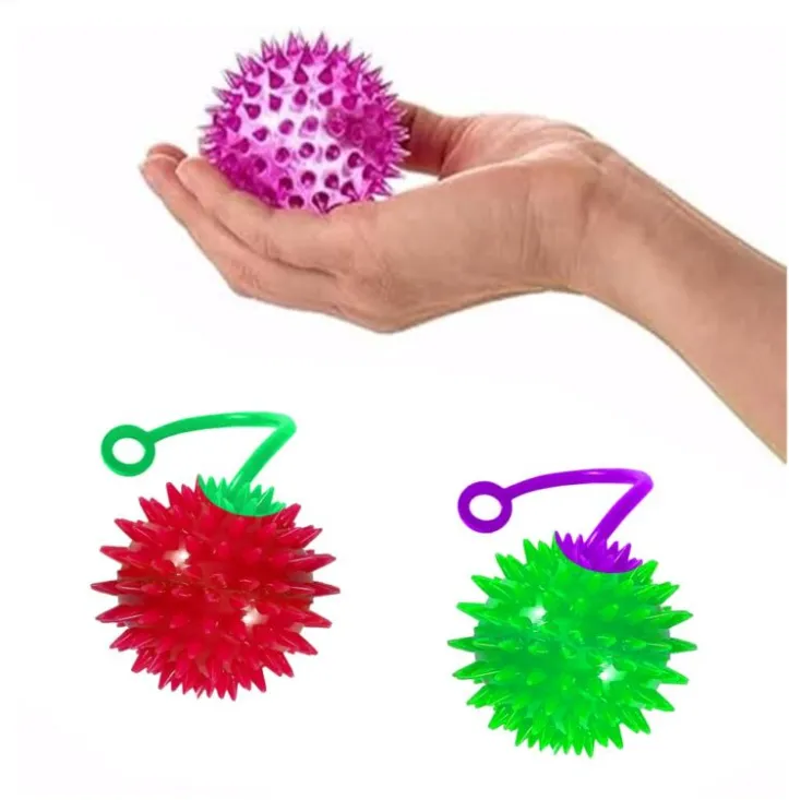 Spike Light Squeaky Ball