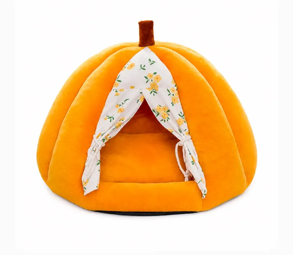 Pumpkin Pet Bed – Various Size (S)